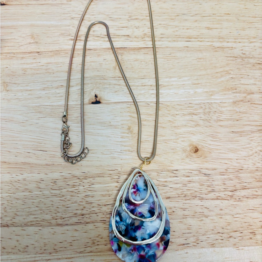 Elegant Multicolor Teardrop Pendant Necklace